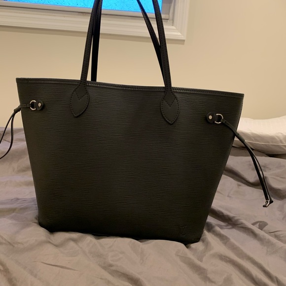Louis Vuitton Neverfull MM Black Leather Tote - Picture 6 of 16